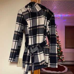 Mossimo Supply Co. Blue/White/Beige Coat in Size Small